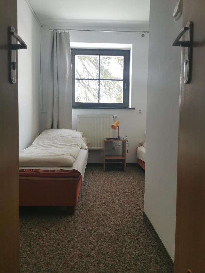 Straszny Dwór Hotel Duszniki Zdrój Quarto foto