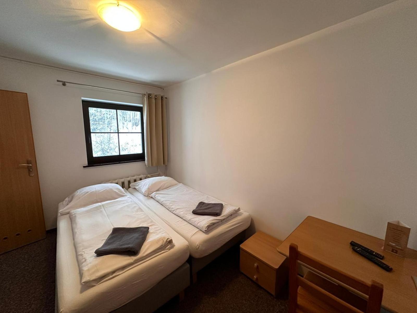 Straszny Dwór Hotel Duszniki Zdrój Quarto foto