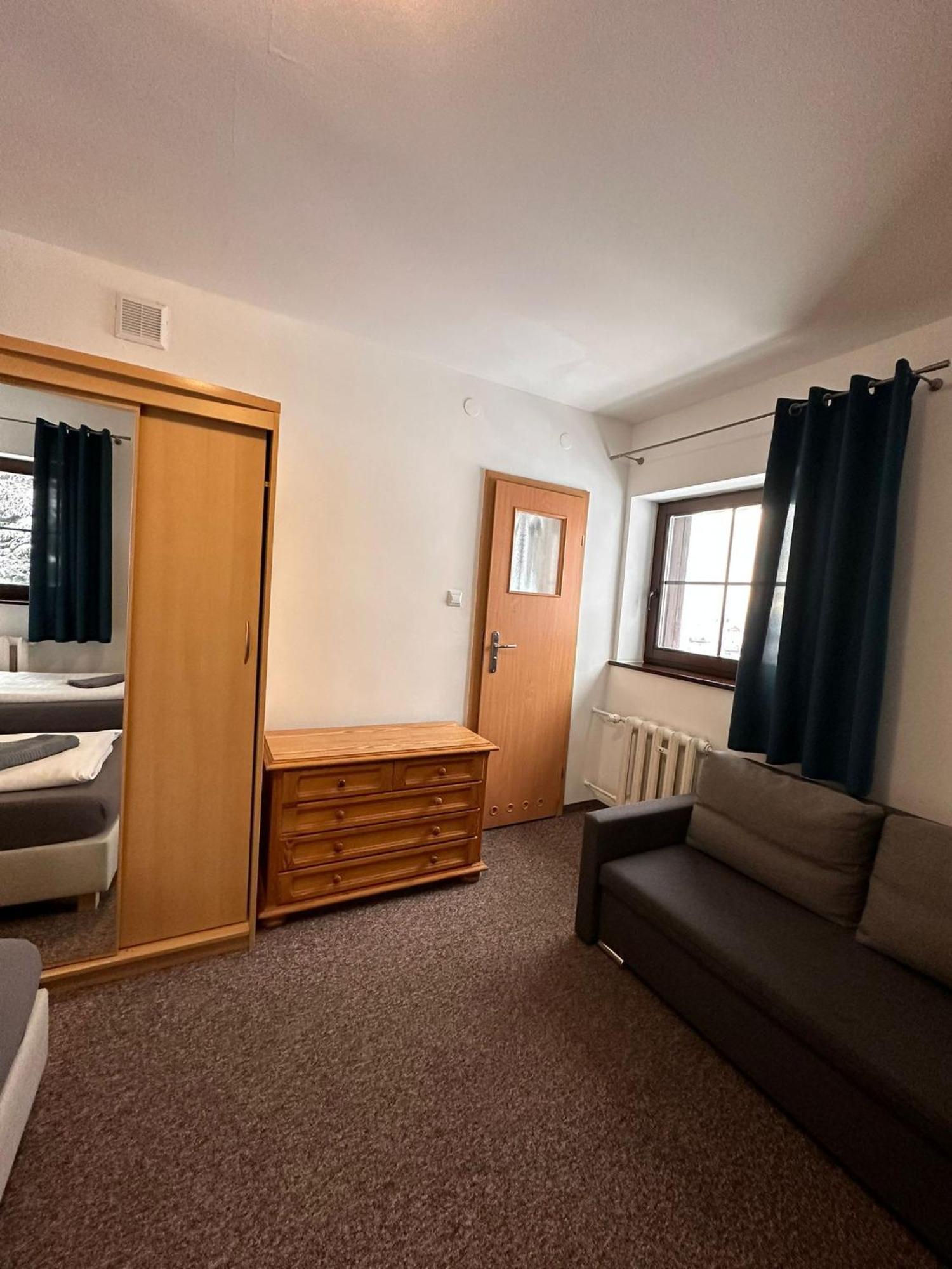 Straszny Dwór Hotel Duszniki Zdrój Quarto foto