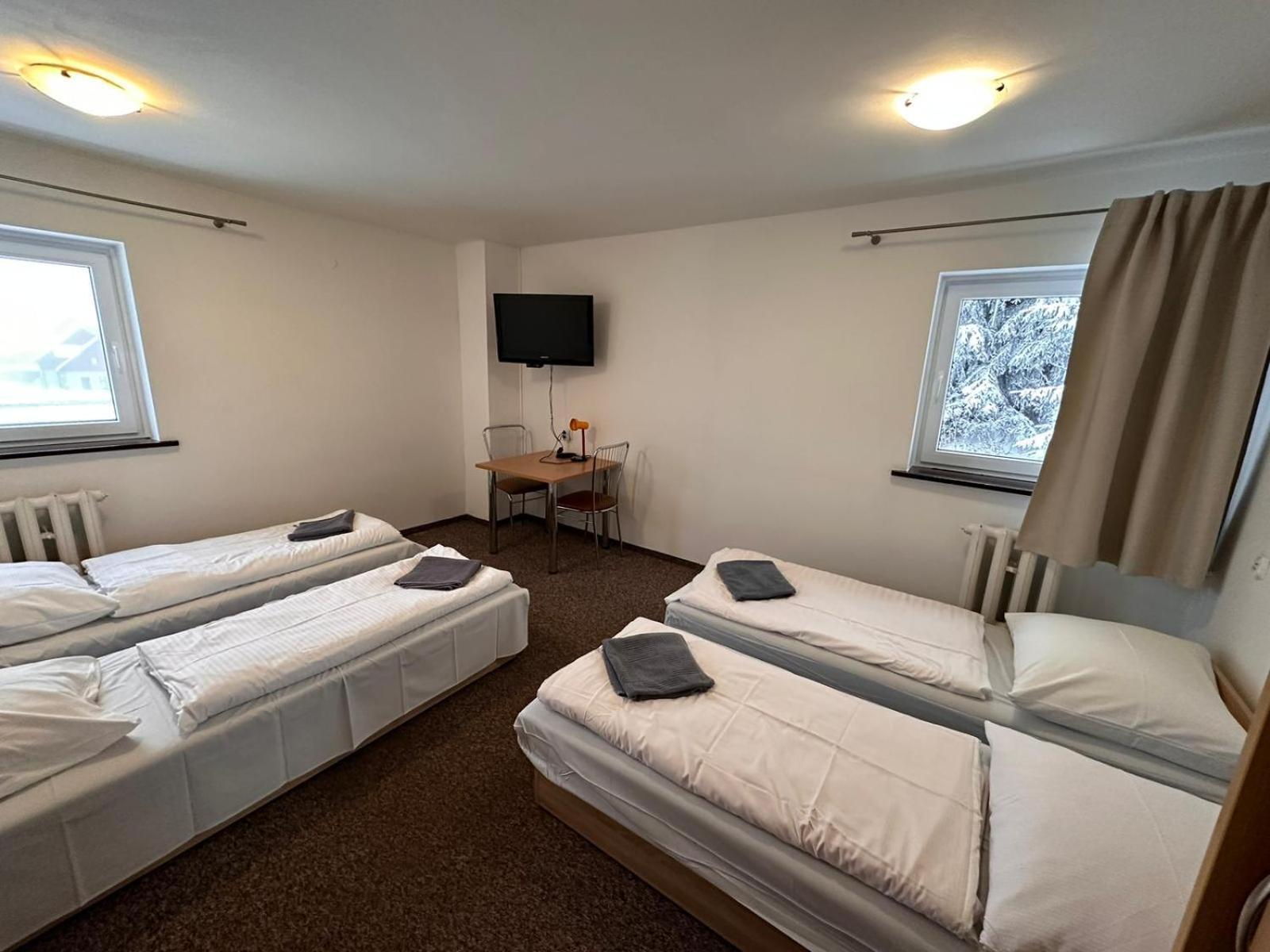Straszny Dwór Hotel Duszniki Zdrój Quarto foto