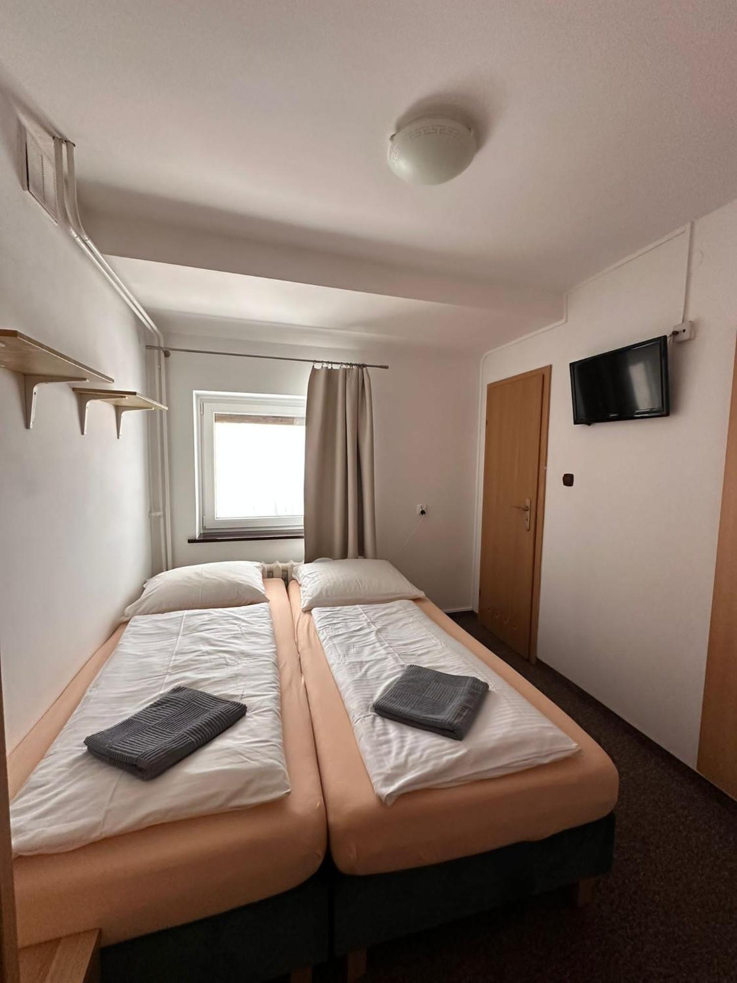 Straszny Dwór Hotel Duszniki Zdrój Quarto foto