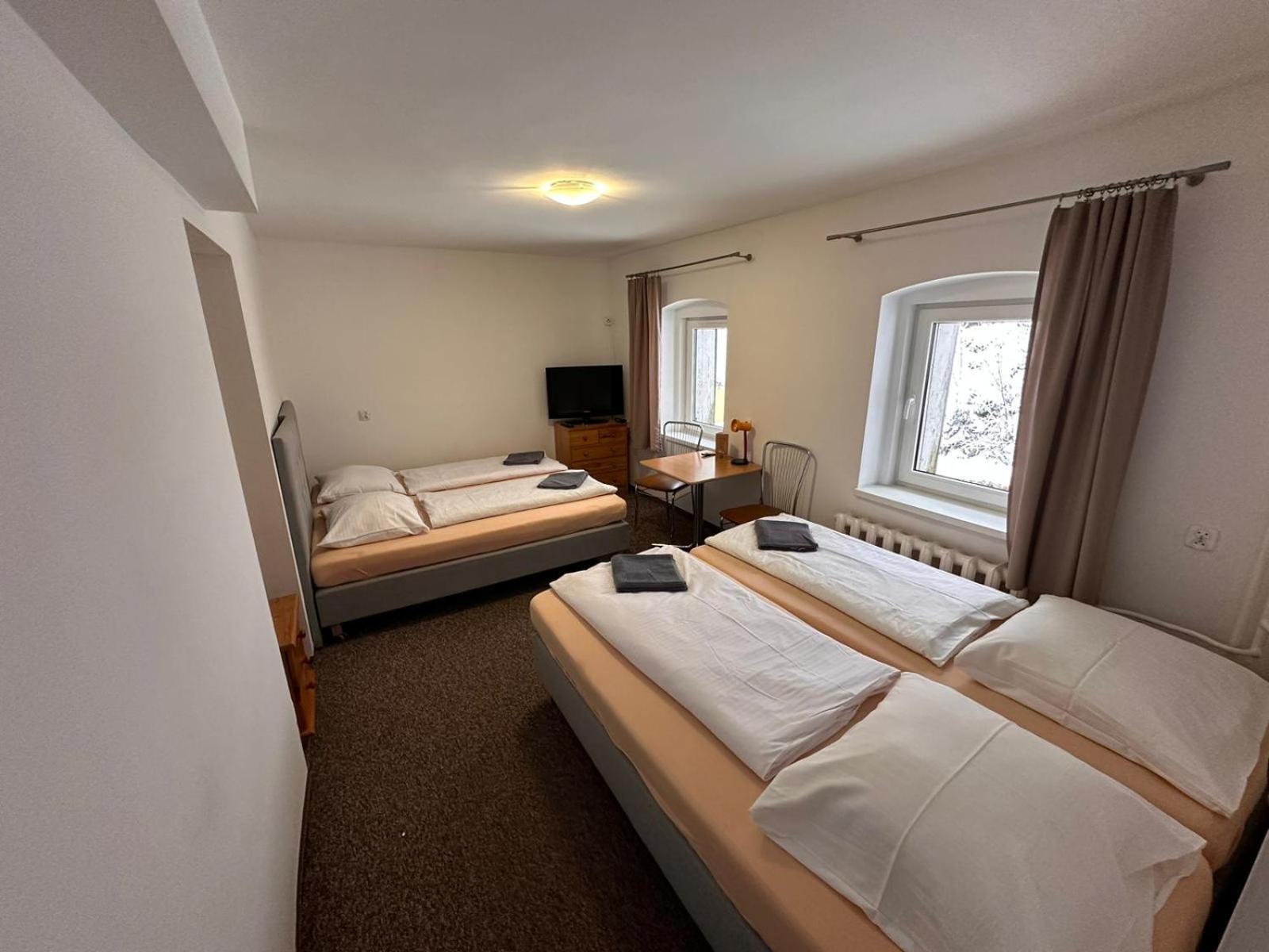 Straszny Dwór Hotel Duszniki Zdrój Quarto foto