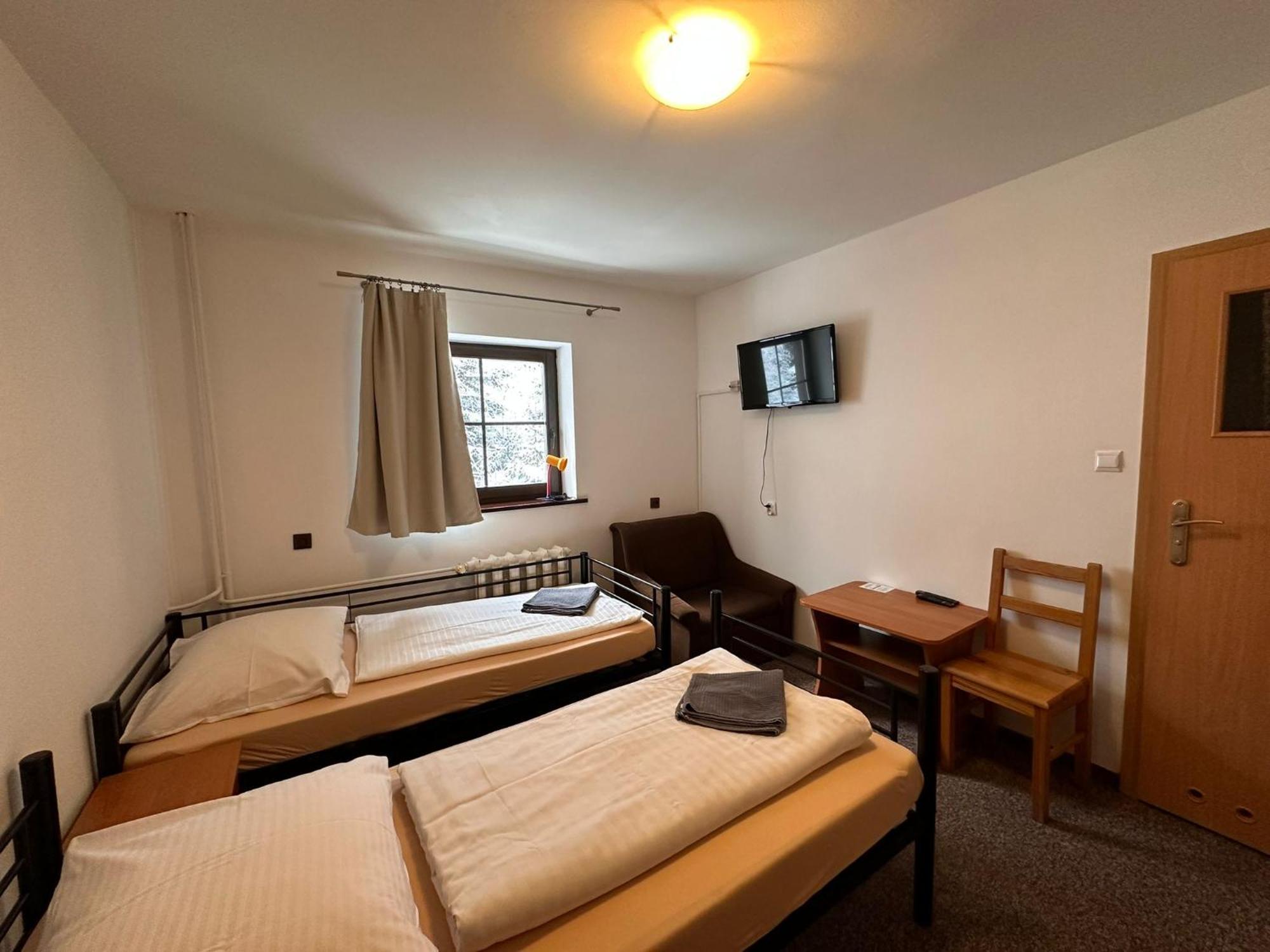 Straszny Dwór Hotel Duszniki Zdrój Quarto foto