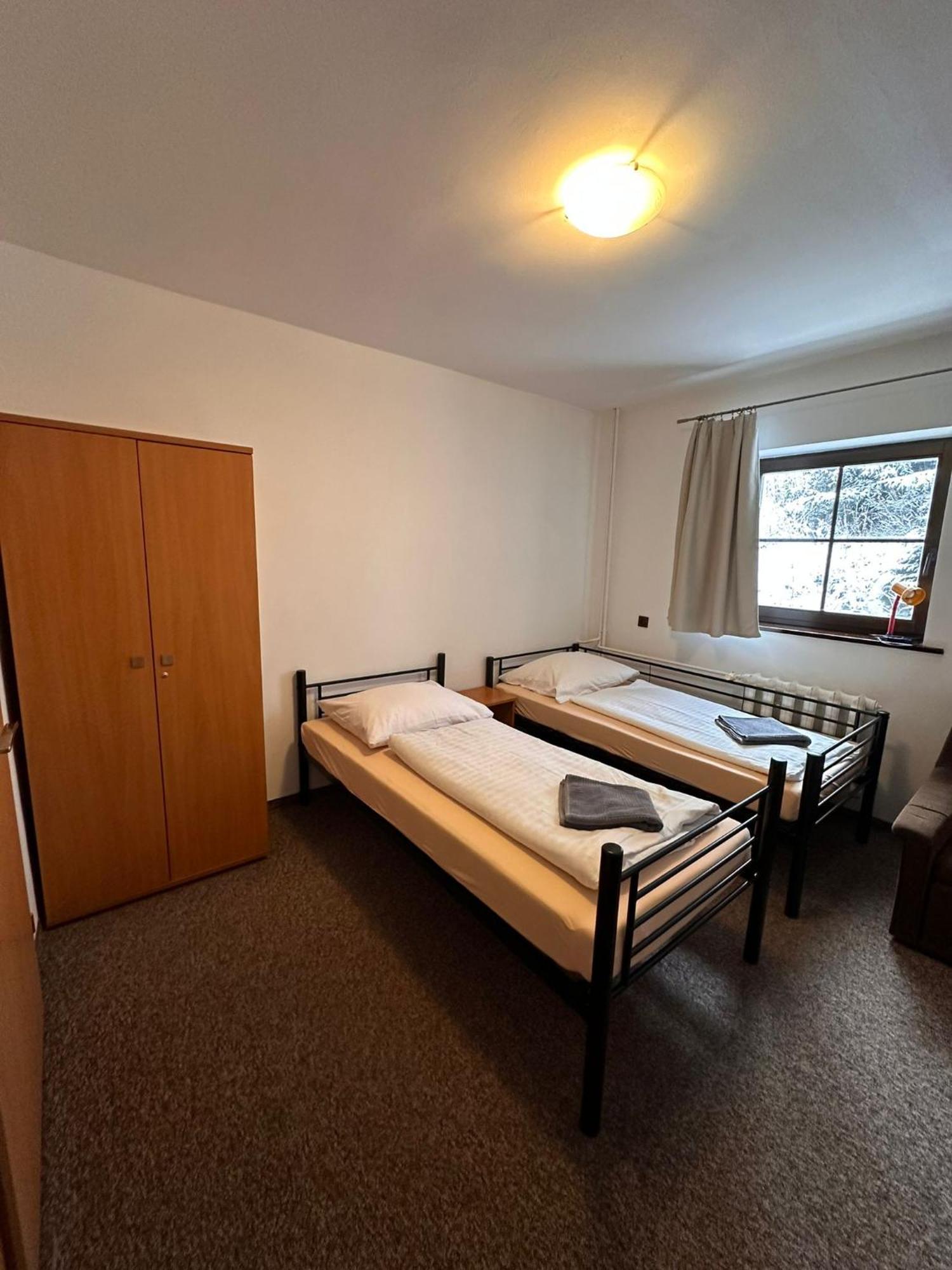 Straszny Dwór Hotel Duszniki Zdrój Quarto foto