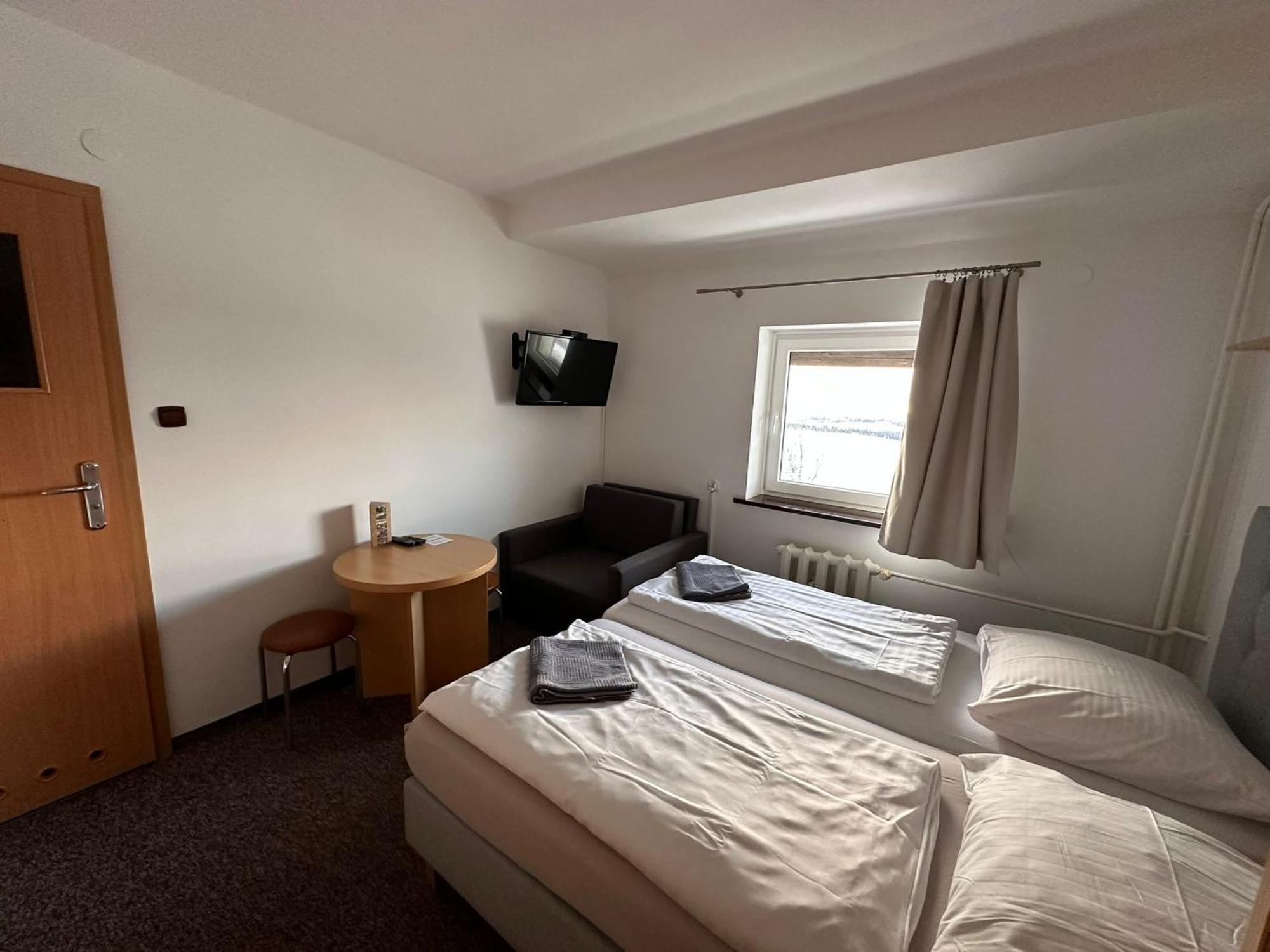 Straszny Dwór Hotel Duszniki Zdrój Quarto foto